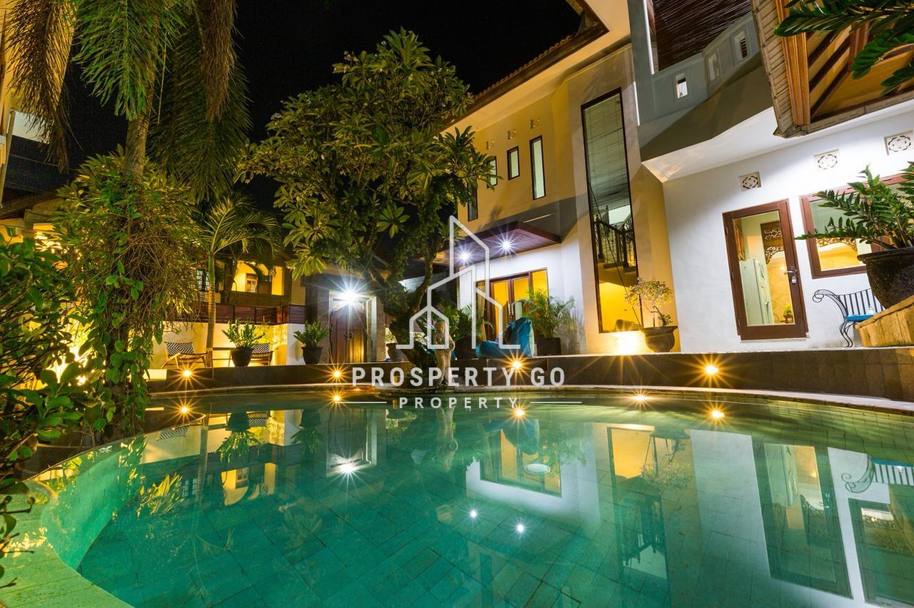 Dijual Villa 2 Lantai Di Br. Semer, Kerobokan Badung Bali